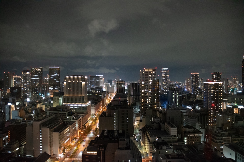 セントレジス大阪の夜景